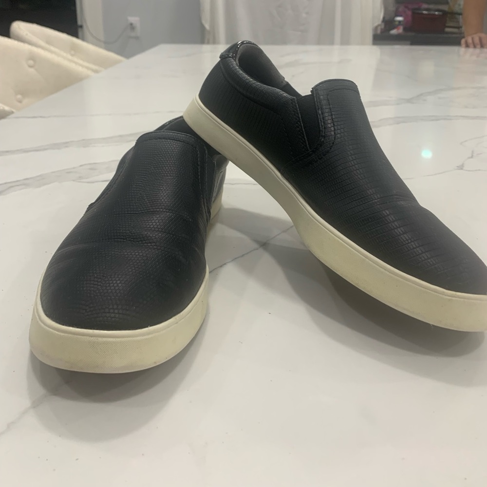 Dr. Scholl’s Memory Foam Cool Fit Slip On. Size 9.5